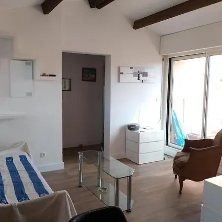 Apartment En Naturiste En Bord De